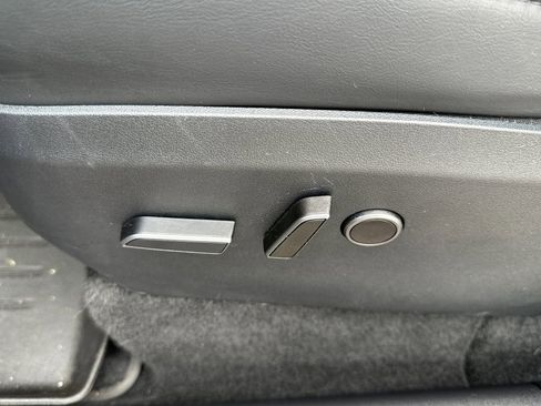 Used 2024 Tesla Model Y Long Range image 12