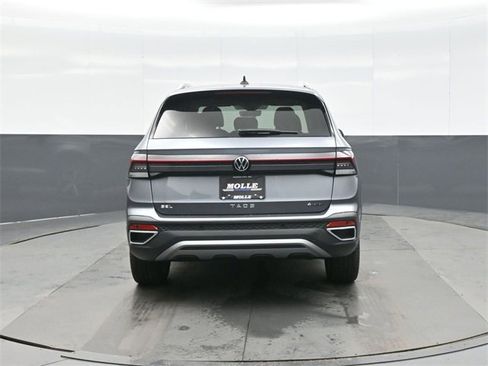 New 2026 Volkswagen Taos SEL image 6