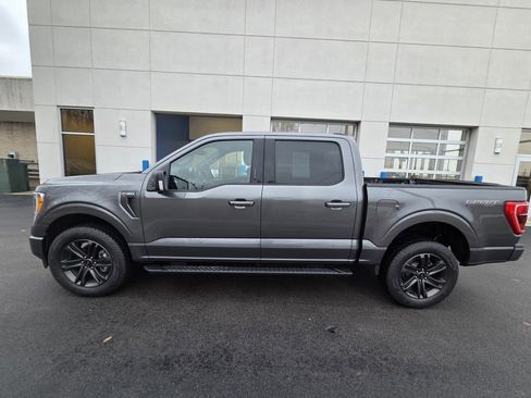 Used 2022 Ford F150 XLT w/ Equipment Group 302A High image 8