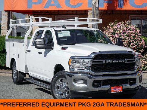 Used 2024 RAM 2500 Tradesman w/ Chrome Appearance Group RWD image 2