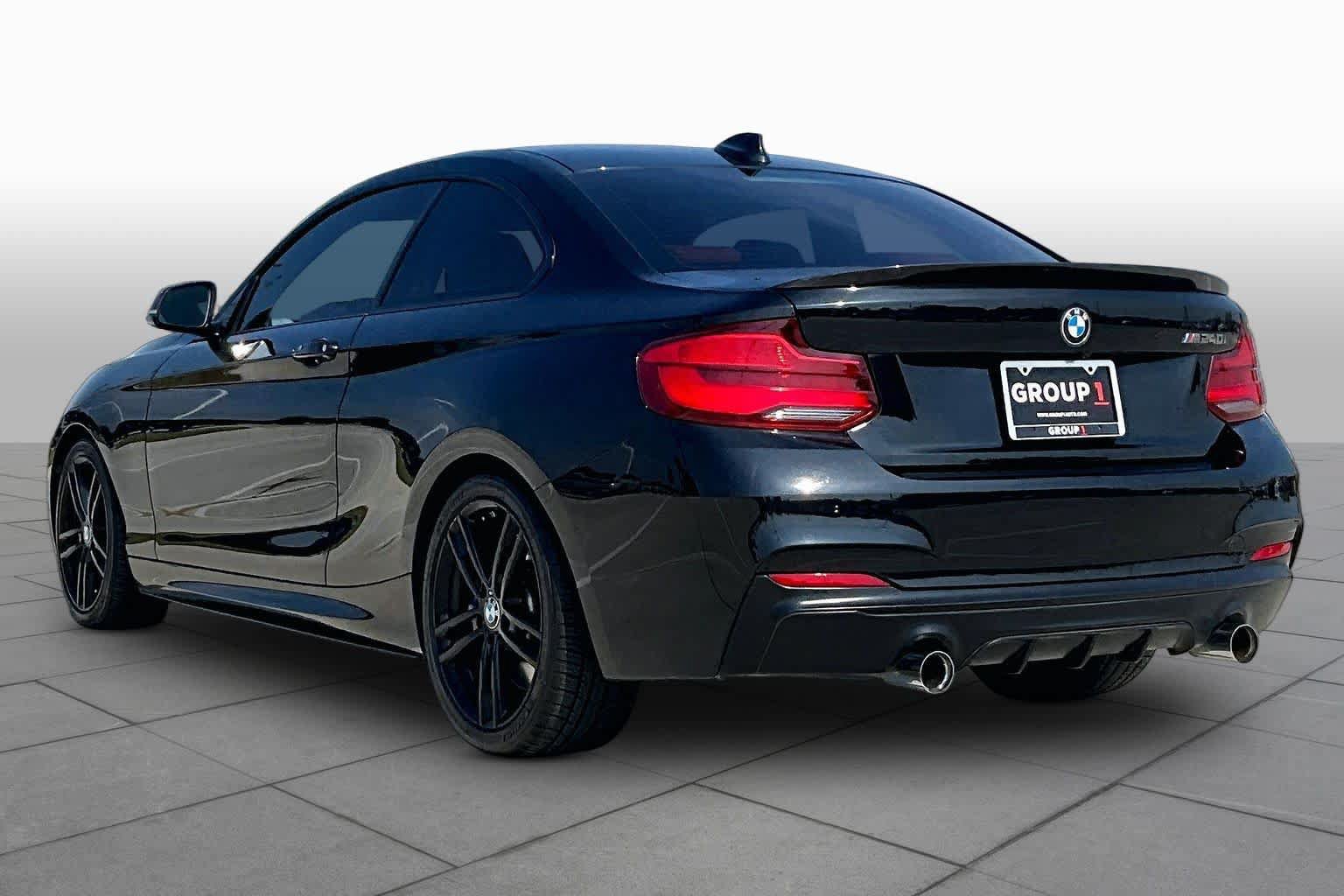 Used 2018 BMW M240i Coupe RWD image 12