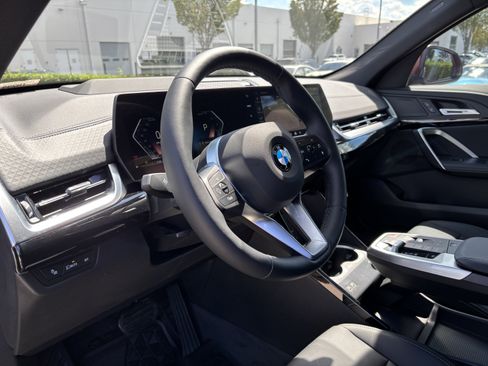 Used 2026 BMW X2 xDrive28i image 16