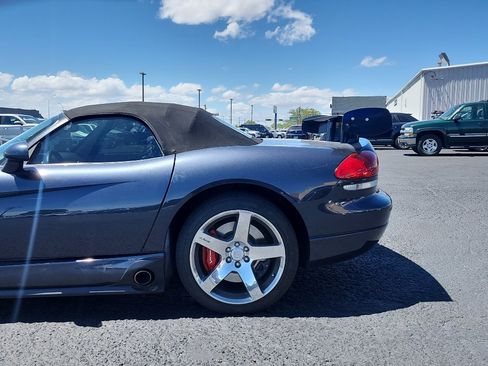 Used 2006 Dodge Viper SRT-10 RWD image 9