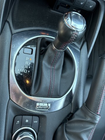 Used 2016 MAZDA MX-5 Miata Grand Touring RWD image 10