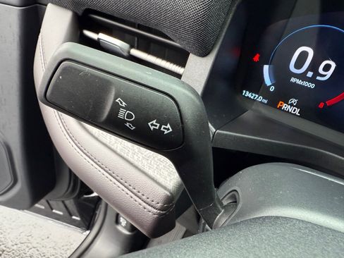 Used 2025 Ford Explorer Platinum w/ LUX Leather Package image 33