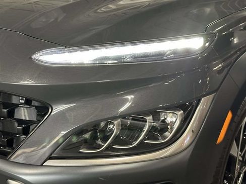 Used 2023 Hyundai Kona Limited AWD/4WD image 11