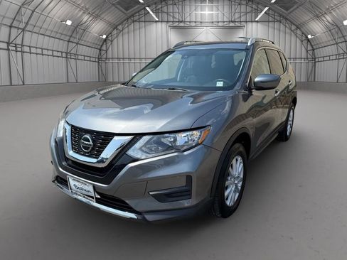 Used 2019 Nissan Rogue SV image 13