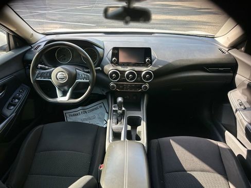 Used 2020 Nissan Sentra S image 11