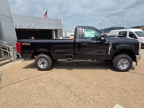 New 2026 Ford F250 XL w/ XL Driver Assist Package AWD/4WD image 8