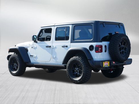 Used 2024 Jeep Wrangler Willys image 5