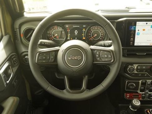 New 2026 Jeep Gladiator Mojave image 15