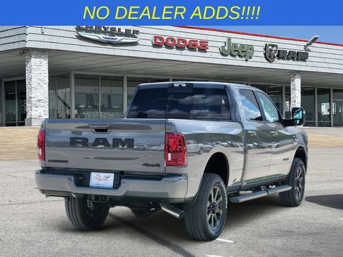 New 2026 RAM 2500 Laramie w/ Night Edition AWD/4WD image 4