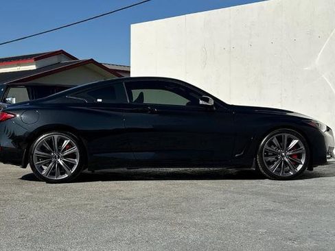 Certified 2022 INFINITI Q60 Red Sport 400 w/ Cargo Package image 2