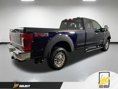 Used 2022 Ford F250 XLT w/ XLT Premium Package AWD/4WD image 6