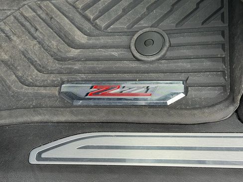 Used 2025 Chevrolet Silverado 1500 LT image 15