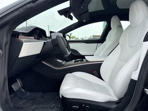 Used 2023 Tesla Model S image 26