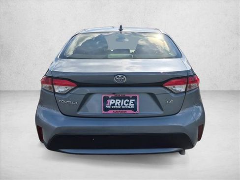 Used 2022 Toyota Corolla LE FWD image 7
