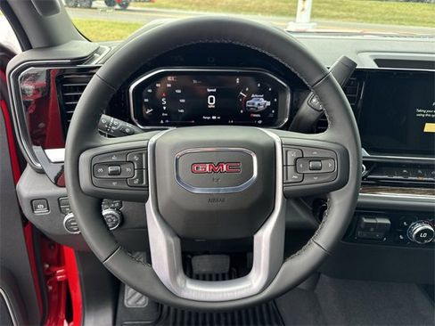 New 2026 GMC Sierra 1500 Elevation image 16