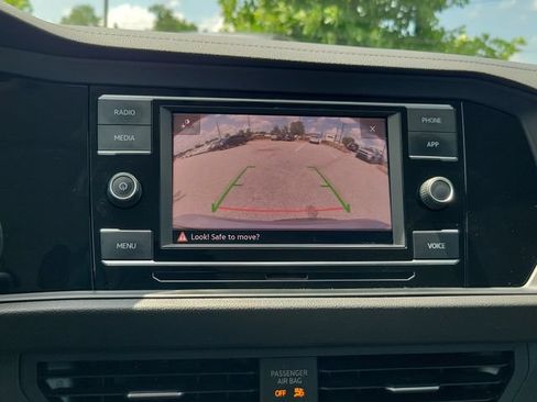 Used 2020 Volkswagen Jetta S FWD image 21