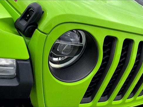 Used 2021 Jeep Gladiator Rubicon AWD/4WD image 25