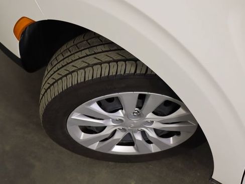 Used 2023 Kia Soul LX FWD image 35