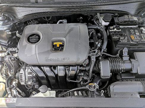 Used 2023 Kia Forte LXS w/ LXS Technology Package image 33