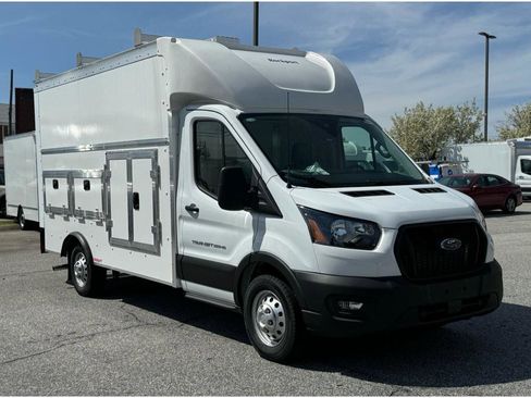 New 2023 Ford Transit 350 RWD image 2