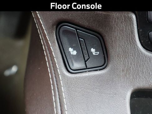 Used 2017 Chevrolet Tahoe LT w/ LT Signature Package image 41