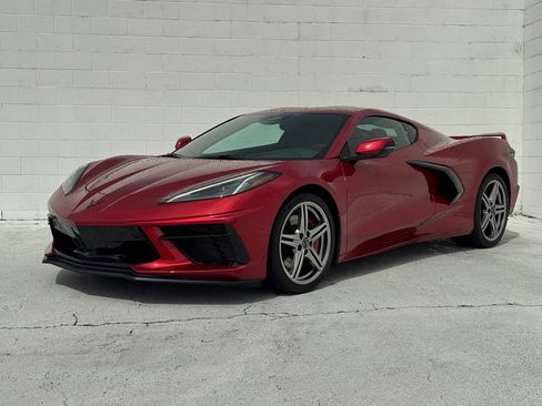 Used 2024 Chevrolet Corvette Stingray Preferred Cpe w/ Z51 Performance Package RWD image 9