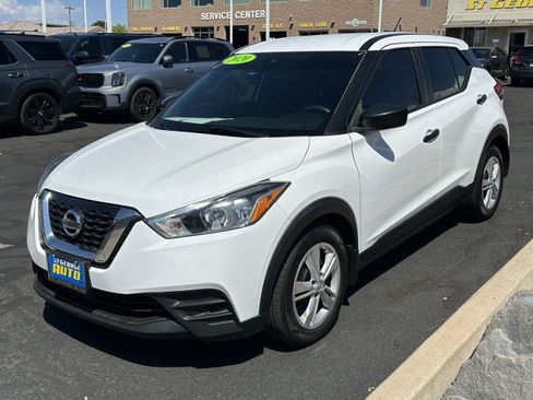 Used 2020 Nissan Kicks S FWD image 7