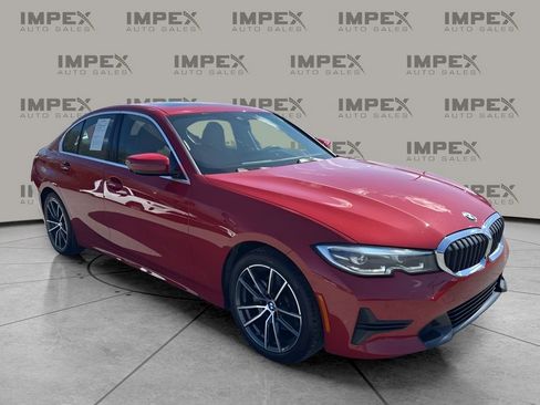 Used 2021 BMW 330i Sedan w/ Premium Package image 7