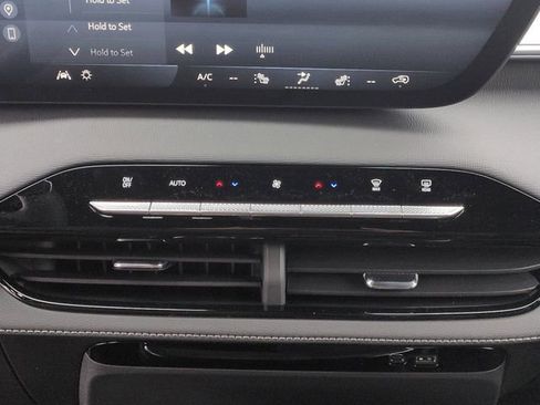 New 2026 Buick Enclave Preferred w/ Power Package FWD image 9