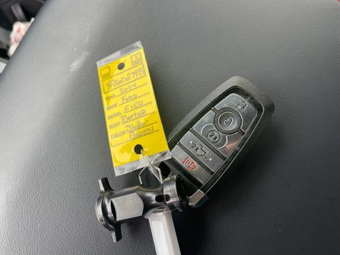 Used 2024 Ford F150 Raptor AWD/4WD image 4