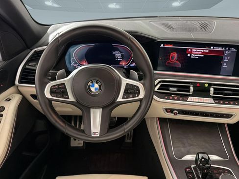 Used 2022 BMW X5 sDrive40i w/ M Sport Package RWD image 31