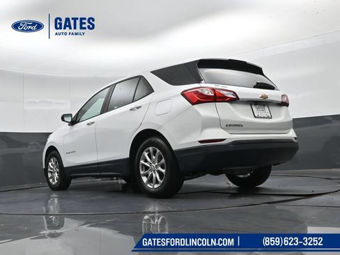 Used 2020 Chevrolet Equinox LS FWD image 42
