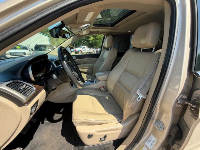 Used 2014 Jeep Grand Cherokee Limited AWD/4WD image 9
