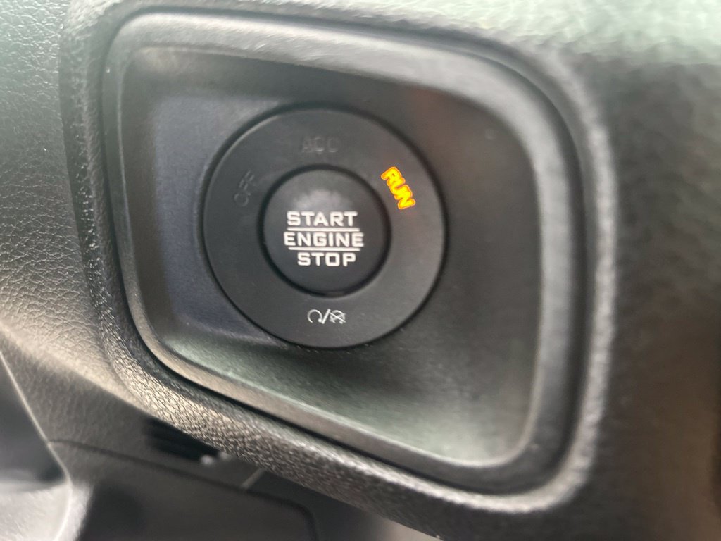 Used 2025 Jeep Wrangler Unlimited Sport S 4xe AWD/4WD image 40