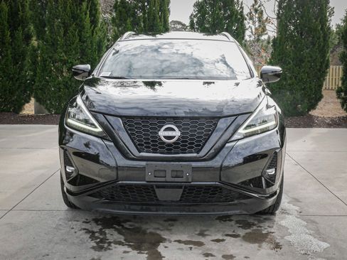 Used 2023 Nissan Murano SV w/ SV Midnight Edition Package image 3