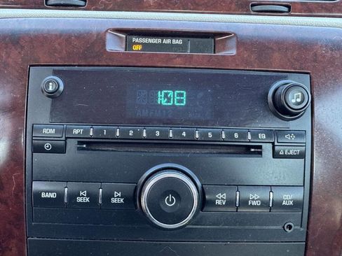 Used 2006 Chevrolet Impala LT FWD image 16