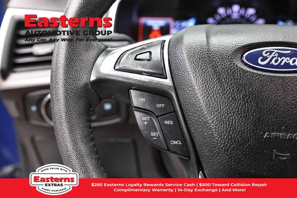 Used 2021 Ford Edge SEL AWD/4WD image 15