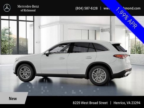 Used 2026 Mercedes-Benz GLC 300 4MATIC image 32