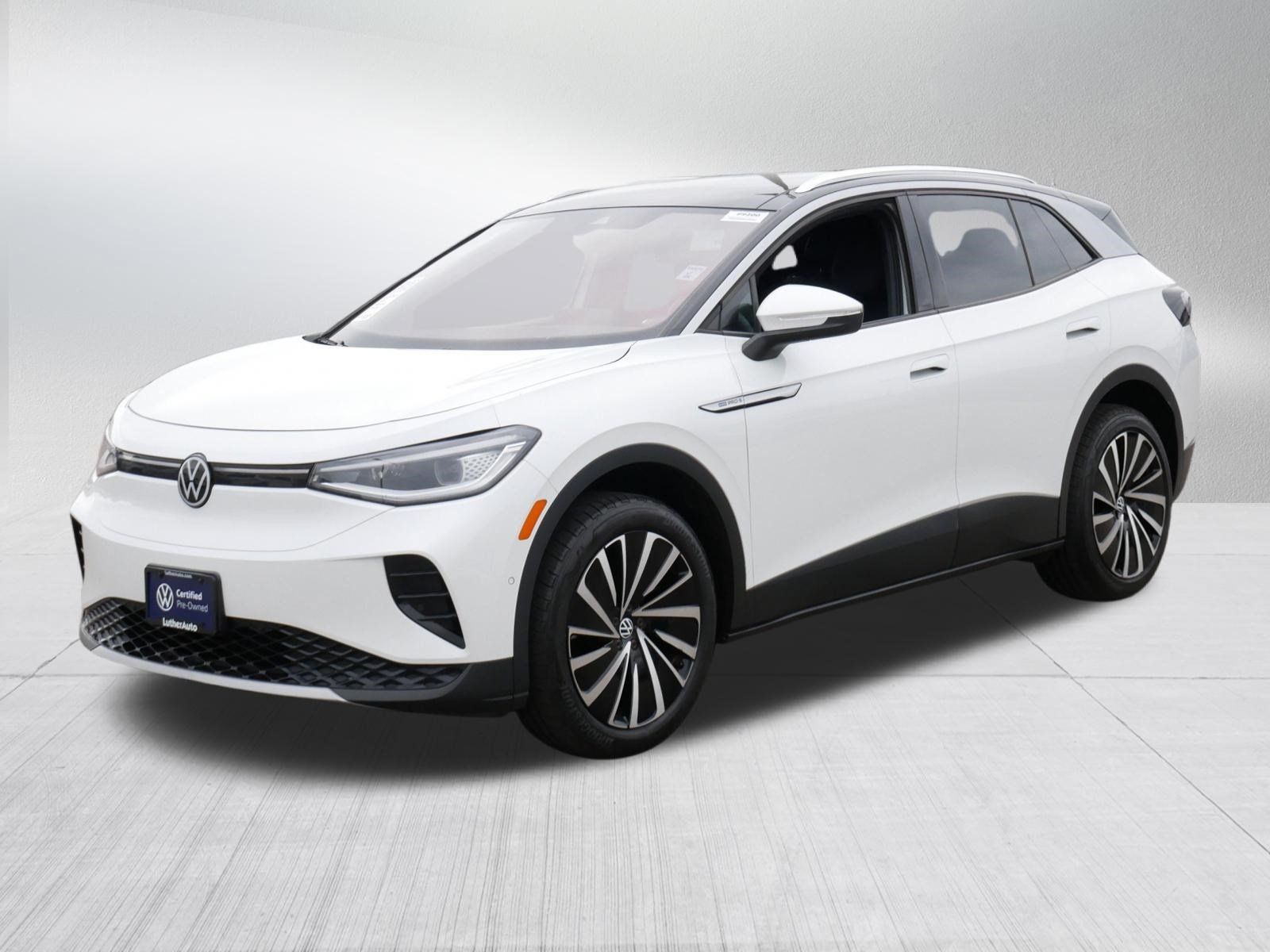 Certified 2023 Volkswagen ID.4 Pro S Plus AWD/4WD image 3