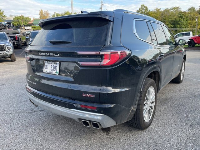 Used 2024 GMC Acadia Denali AWD/4WD image 15