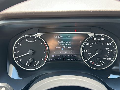 Certified 2023 Nissan Rogue SV image 16