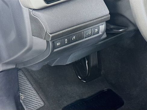 Certified 2025 Toyota Camry LE FWD image 10