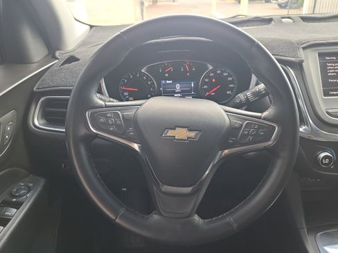 Used 2024 Chevrolet Equinox LT FWD image 17
