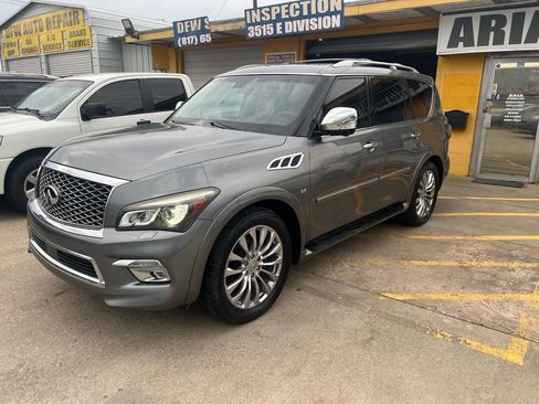 Used 2015 INFINITI QX80 2WD w/ Deluxe Technology Package image 3