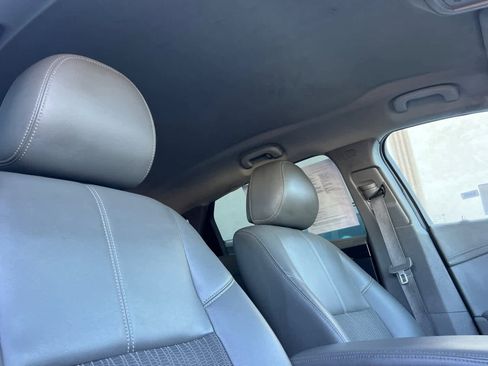 Used 2014 Chevrolet Impala LT w/ Convenience Package FWD image 17