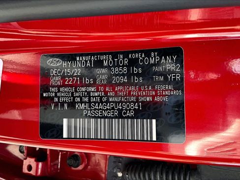 Used 2023 Hyundai Elantra SEL w/ Convenience Package FWD image 34