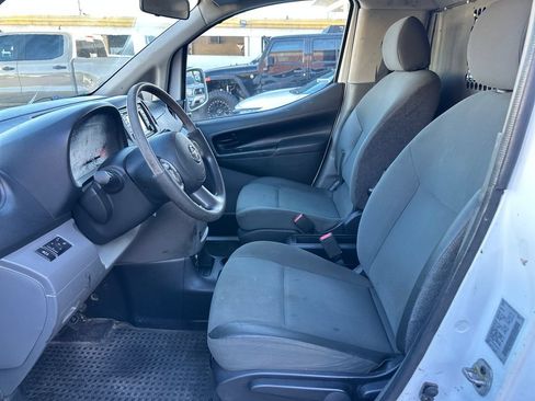 Used 2017 Nissan NV200 SV w/ Technology Package FWD image 13